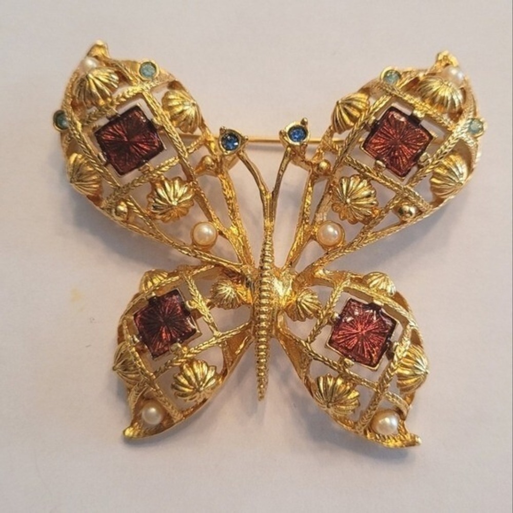 Vintage Avon Gold Tone Butterfly Brooch Red Rhinestone Faux Pearl Pin 1970s
